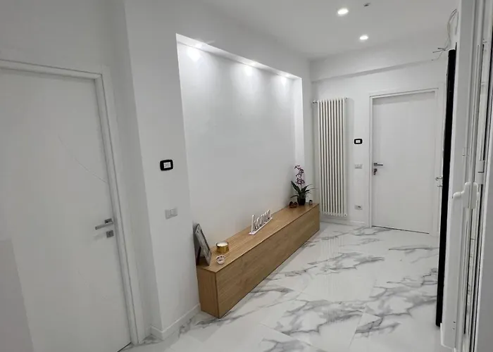 Alba White 4* Rome
